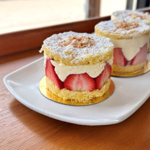 Strawberry Frasier Cake