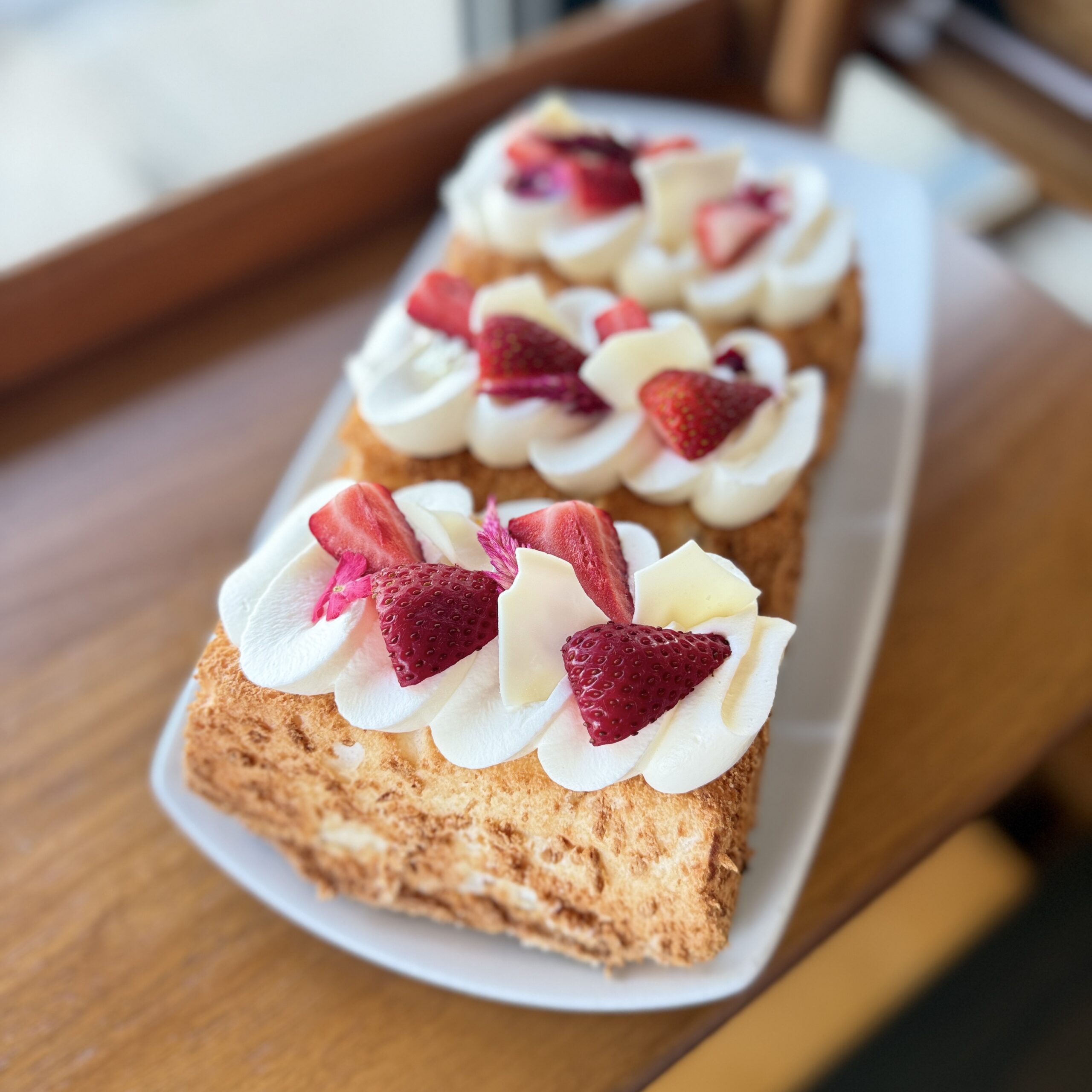 Angel Food Loaf with Berries and Chantilly