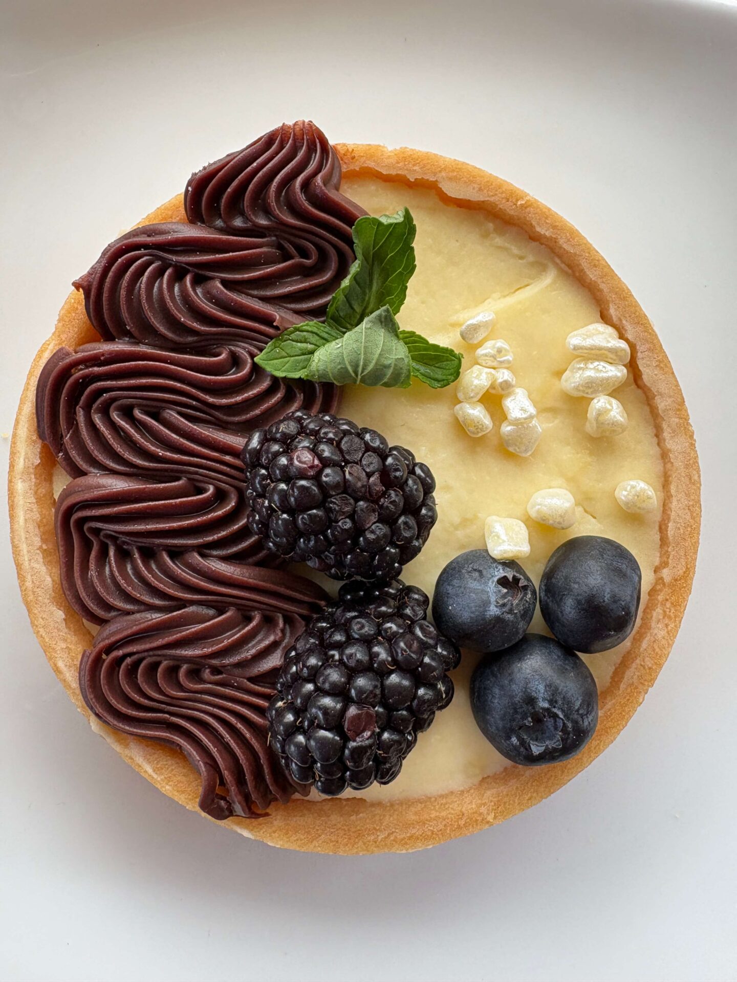 Vanila Bean Tart with Pistachios, Chocolate and Toasted Coconut