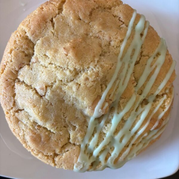 Coconut Lime Macadamia Cookie