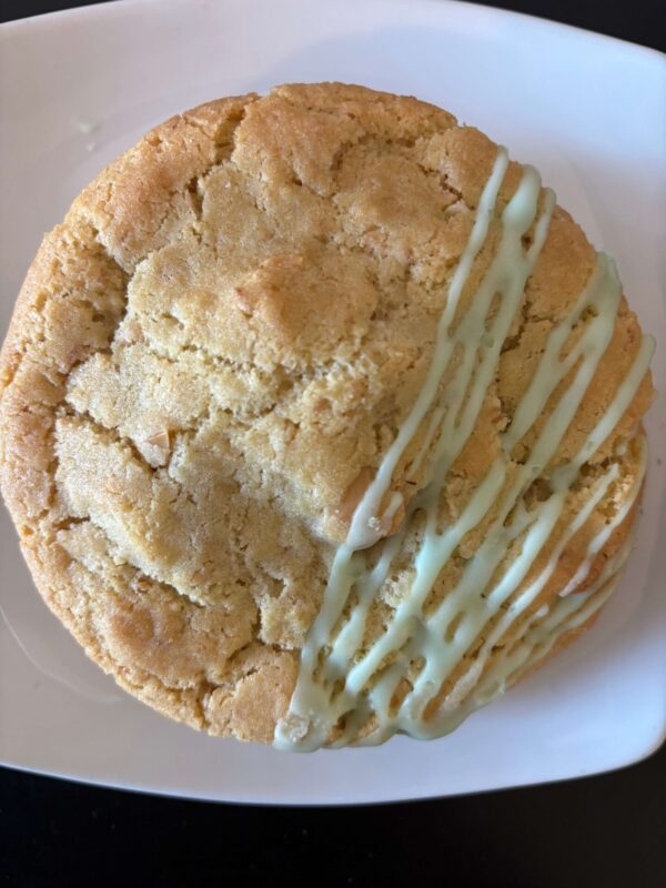 Coconut Lime Macadamia Cookie