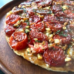 tart with dried tomatoes and corn